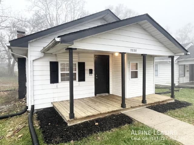 2 BR, 1 BA Apartment 2228 Arrow Avenue, Anderson, IN 46016