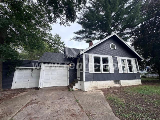 2 BR, 1 BA Apartment 222 Delaware, Danville, IL 61832