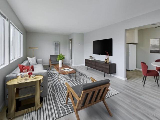 2 BR, 1 BA Apartment 2248 Key Boulevard, Richmond, CA 94805