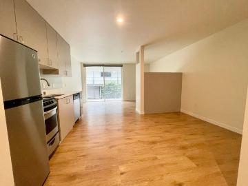 2 BR, 1 BA Apartment 2249 NE 46th Street Unit 405, Seattle, WA 98105
