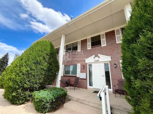 2 BR, 1 BA Apartment 2260 S Valley Hwy, Denver, CO 80222