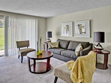 2 BR, 1 BA Apartment 22817 Lakeview Drive Unit E203, Mountlake Terrace, WA 98043