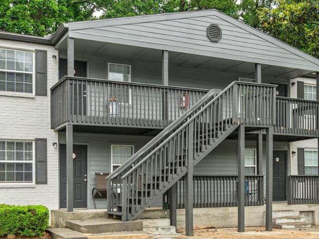2 BR, 1 BA Apartment 2300 Benson Poole Rd SE Unit B28, Smyrna, GA 30082