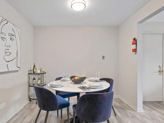 2 BR, 1 BA Apartment 2300 Glendale Terrace Unit 2320 07, Hanover Park, IL 60133