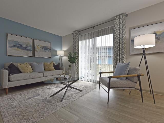 2 BR, 1 BA Apartment 2309 Hikes Lane Unit 3517 2, Louisville, KY 40218