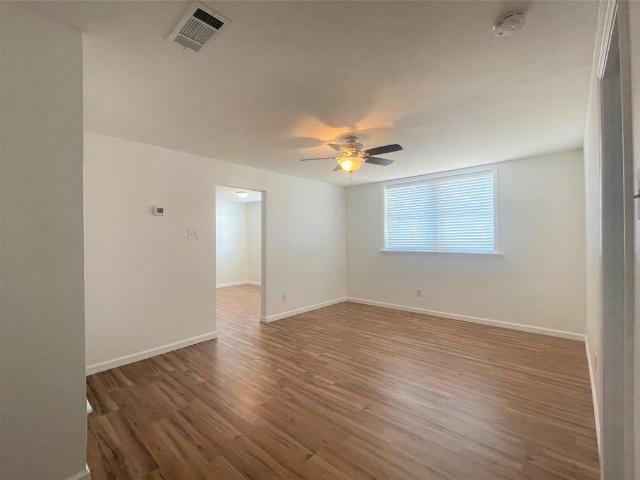 2 BR, 1 BA Apartment 2309 Wesley Street, Greenville, TX 75401
