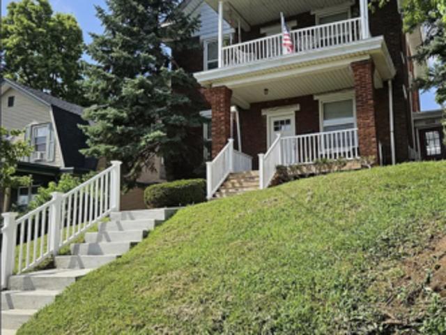 2 BR, 1 BA Apartment 2310 Buxton Avenue Unit 1, Norwood, OH 45212
