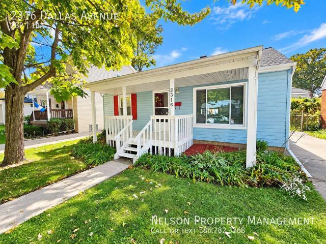 2 BR, 1 BA Apartment 2316 Dallas Avenue, Royal Oak, MI 48067