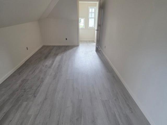 2 BR, 1 BA Apartment 235 E Maple St, Unit 2, Palmyra, PA 17078