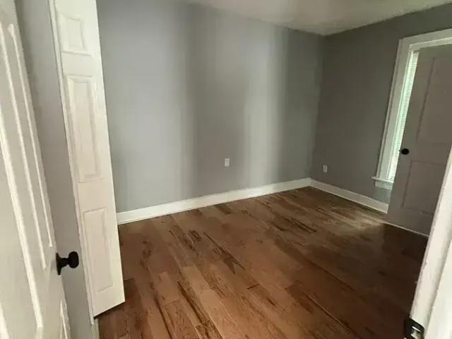 2 BR, 1 BA Apartment 23 Hallock St, New Haven, CT 06519