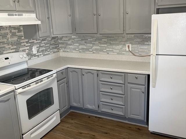 2 BR, 1 BA Apartment 23 25 Rockingham St, Unit 25 second floor, Hartford, CT 06114
