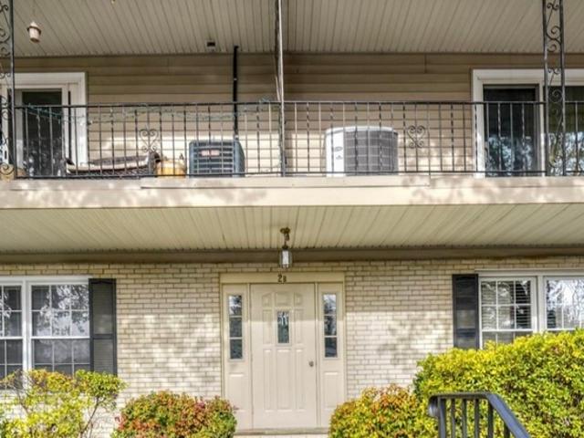 2 BR, 1 BA Apartment 2 Center Rd, Unit A4, Towson, MD 21286