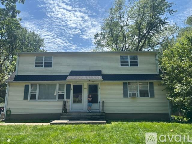 2 BR, 1 BA Apartment 343 Summer Ave, Unit B, Horsham, PA 19044