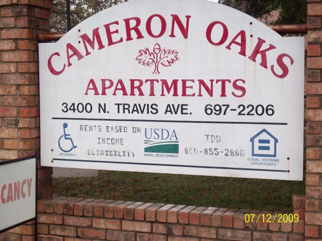 2 BR, 1 BA Apartment 3400 N. Travis Ave Cameron, TX 76520