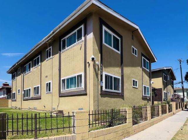 2 BR, 1 BA Apartment 3409 W 104th Street, Inglewood, CA 90303