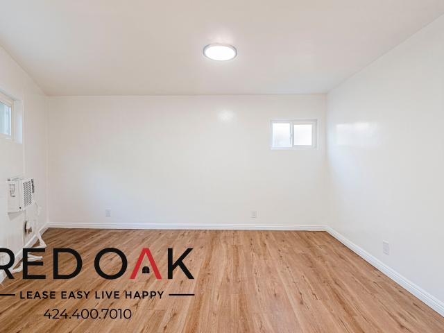 2 BR, 1 BA Apartment 340 W 87th St, Los Angeles, CA 90003