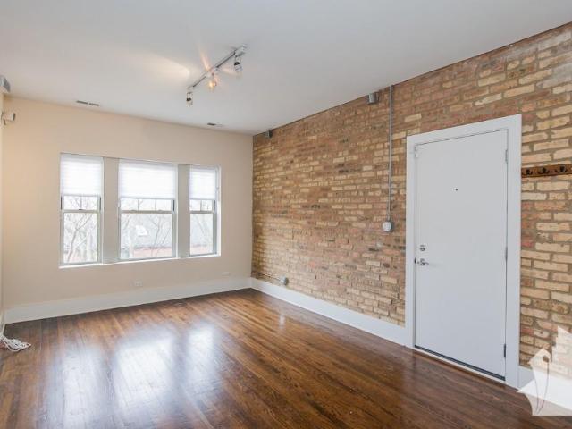 2 BR, 1 BA Apartment 3451 North Wolcott, Chicago, IL 60657