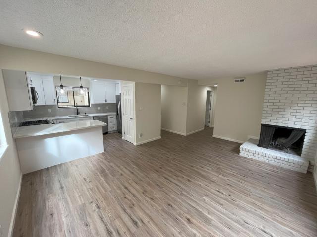 2 BR, 1 BA Apartment 3500 Market Street, San Francisco, CA 94131