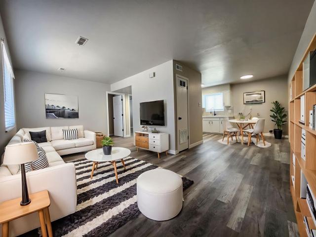 2 BR, 1 BA Apartment 3501 Baltimore Ave, Unit, Pueblo, CO 81008