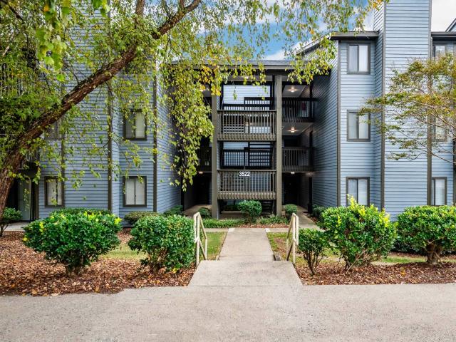 2 BR, 1 BA Apartment 3501 Farmington Drive Unit 2440J, Greensboro, NC 27407