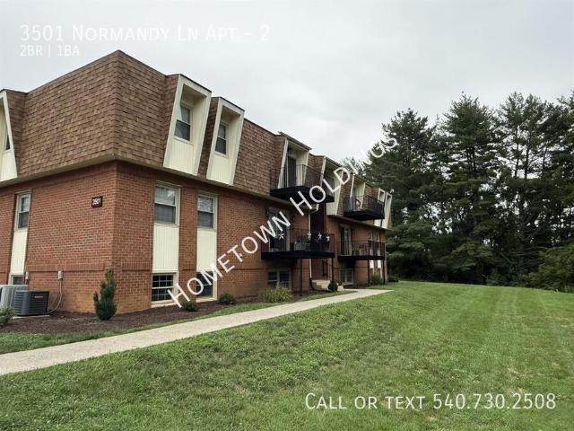 2 BR, 1 BA Apartment 3501 Normandy Ln Apt, Roanoke, VA 24018