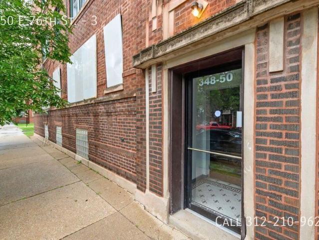 2 BR, 1 BA Apartment 350 E 76th St Chicago, IL 60619