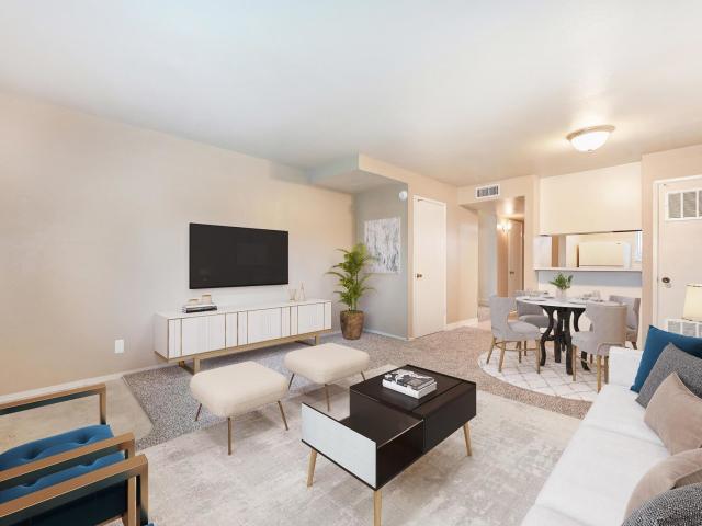 2 BR, 1 BA Apartment 351 East Monte Vista Avenue Unit 073, Turlock, CA 95382