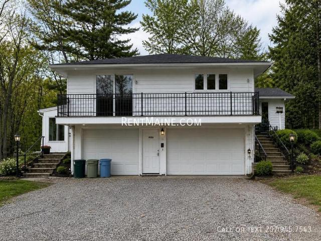 2 BR, 1 BA Apartment 35 Hudson Rd Alton, ME 04468
