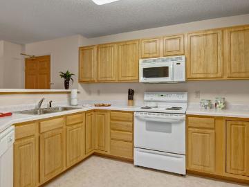 2 BR, 1 BA Apartment 3600 West Street Germain Street Unit 209, Saint Cloud, MN 56301