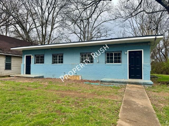 2 BR, 1 BA Apartment 3603 Dorris St Chattanooga, TN 37410