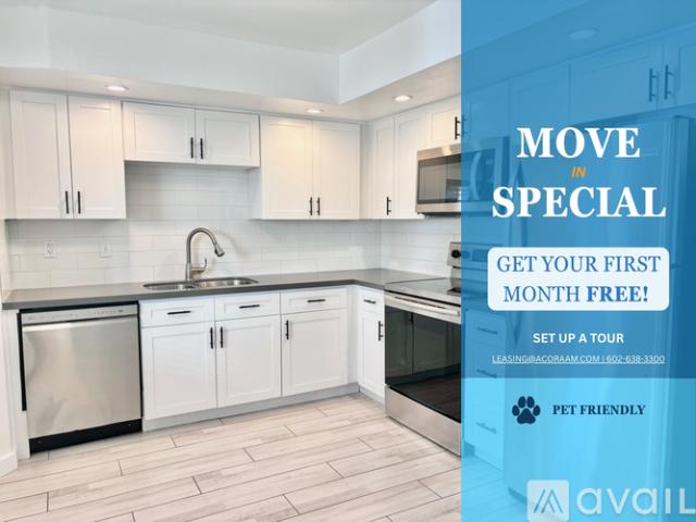 2 BR, 1 BA Apartment 3605 N 36th St, Unit 204, Phoenix, AZ 85018