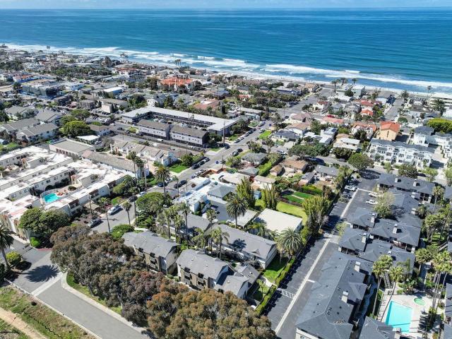 2 BR, 1 BA Apartment 360 Chestnut Avenue Unit 360 01, Carlsbad, CA 92008