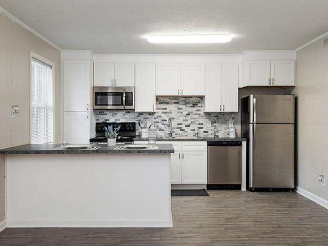 2 BR, 1 BA Apartment 3646 Cedar Springs Road Unit N, Winston Salem, NC 27107