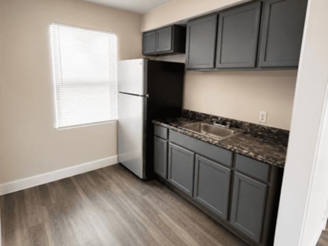 2 BR, 1 BA Apartment 3652 Otterbein Ave, Unit 3652, Dayton, OH 45406