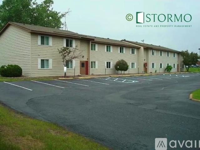2 BR, 1 BA Apartment 365 Baldwin Ave NW, Unit 101, Elk River, MN 55330