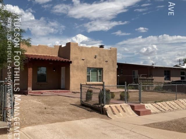 2 BR, 1 BA Apartment 3661 S 7th Ave, Tucson, AZ 85713