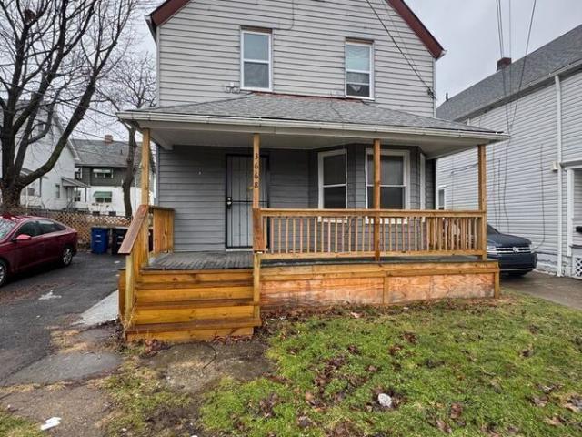 2 BR, 1 BA Apartment 3668 W 48th St, Cleveland Ohio 44102, Cleveland, OH 44102