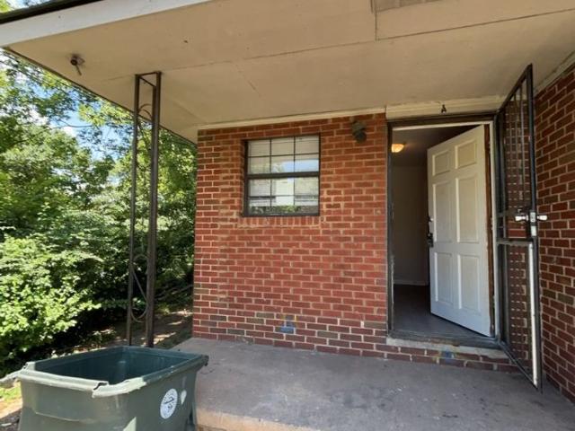2 BR, 1 BA Apartment 3710 Central Ave, Chattanooga, TN 37410