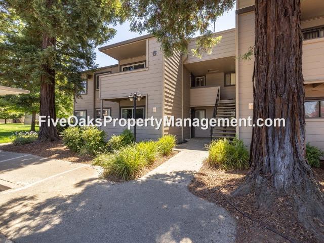 2 BR, 1 BA Apartment 3715 Tallyho Drive 126, Sacramento, CA 95826