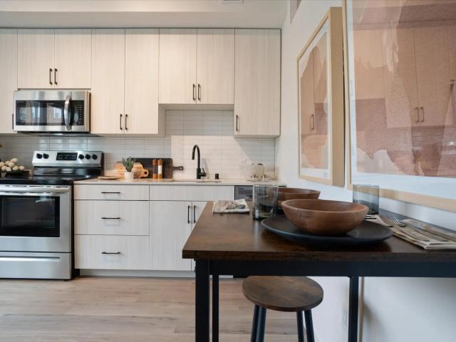 2 BR, 1 BA Apartment 3725 NE Stinson Boulevard Unit 302, Minneapolis, MN 55421