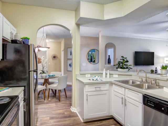 2 BR, 1 BA Apartment 3740 Club Dr Unit 2304, Duluth, GA 30096