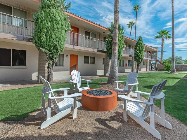 2 BR, 1 BA Apartment 3765 N Campbell Ave Unit 22, Tucson, AZ 85719