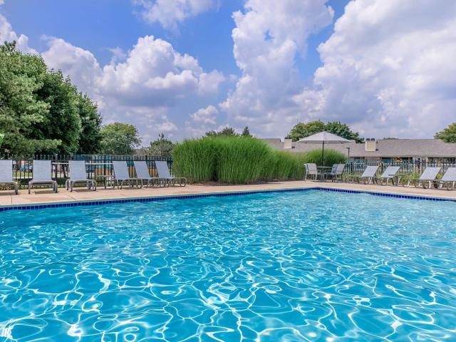 2 BR, 1 BA Apartment 37850 Spring Lane Unit 10 8121, Farmington, MI 48331