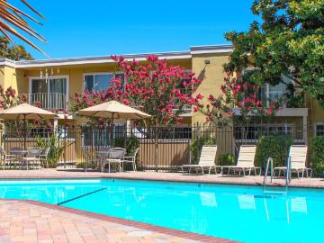 2 BR, 1 BA Apartment 37950 Fremont Blvd Unit 18, Fremont, CA 94536
