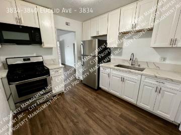 2 BR, 1 BA Apartment 3834 3840 Euclid Ave, San Diego, CA 92105