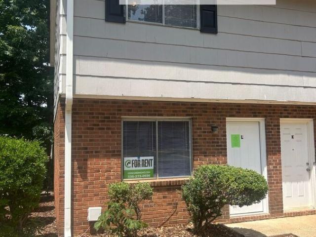 2 BR, 1 BA Apartment 3838 West Ave, Greensboro, NC 27407
