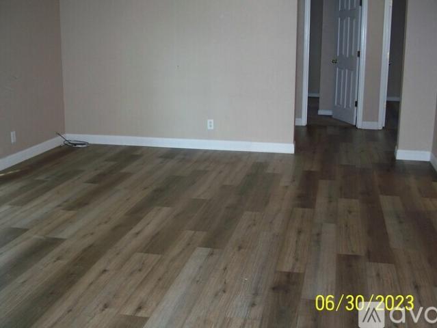 2 BR, 1 BA Apartment 3853 Lexar Dr, Ceres, CA 95307
