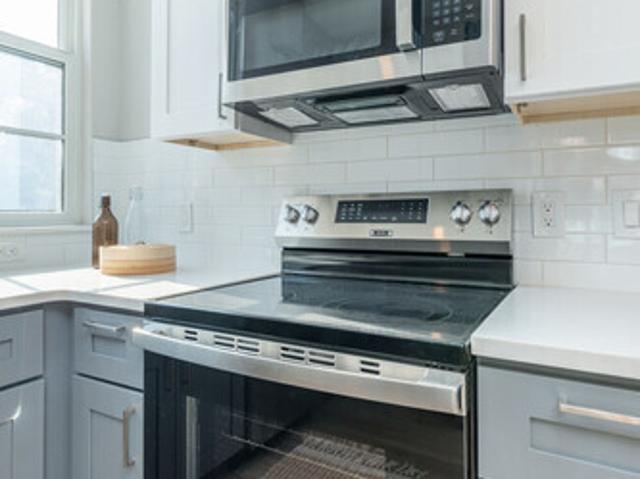 2 BR, 1 BA Apartment 3919 Ridge Ave, Unit 101, Philadelphia, PA 19132