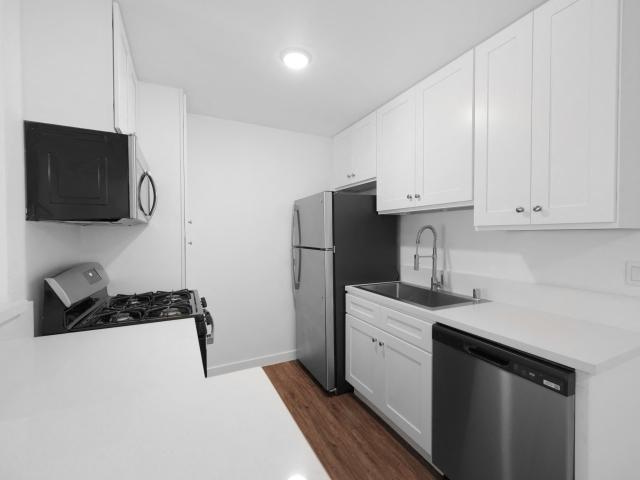 2 BR, 1 BA Apartment 3931 West Orange Avenue Unit 282, Anaheim, CA 92804