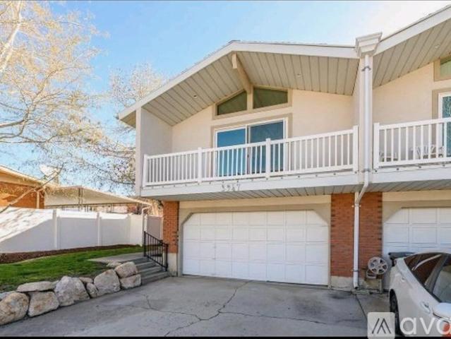 2 BR, 1 BA Apartment 3947 South 2250 East, Unit 3947, Holladay, UT 84124